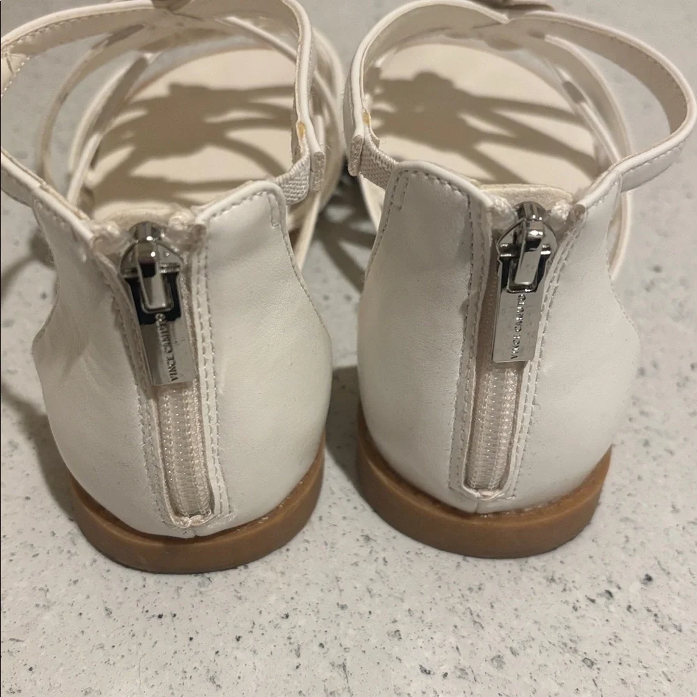 Vince Camuto Youth Girls 3D Floral White Strappy Gladiator Sandals Size 4